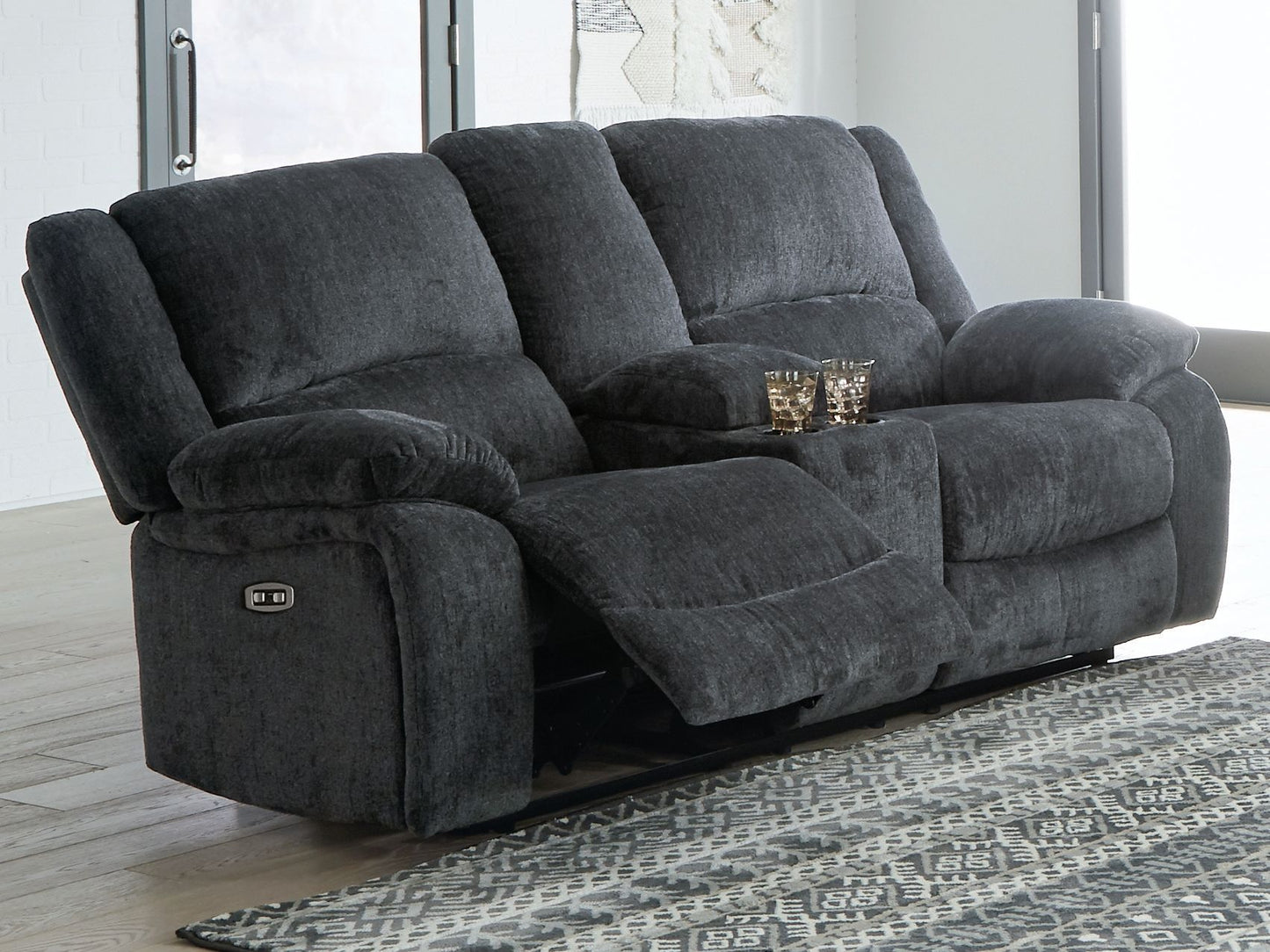 Draycoll - Dbl Reclining Power Loveseat W/Console - Fabric - Slate