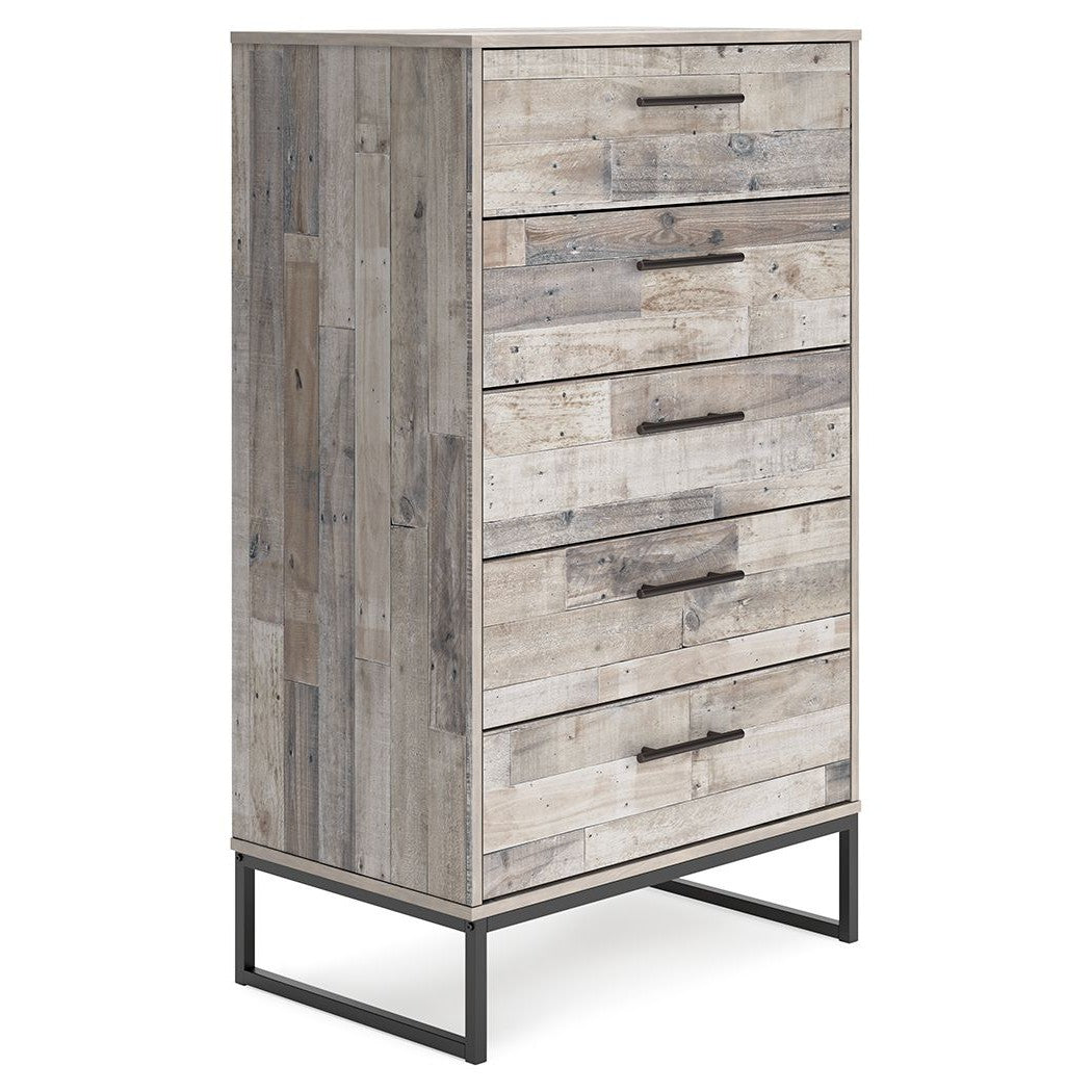 Neilsville - Whitewash - Five Drawer Chest