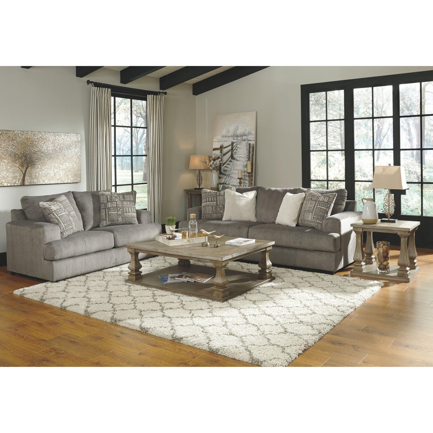 Soletren - Sofa, Loveseat