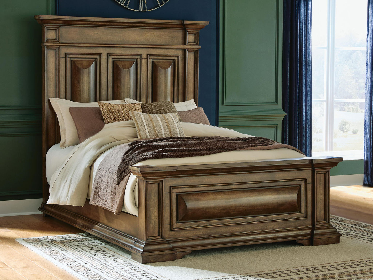 Frantanna - Panel Bed - Fraser Furniture & Mattresses