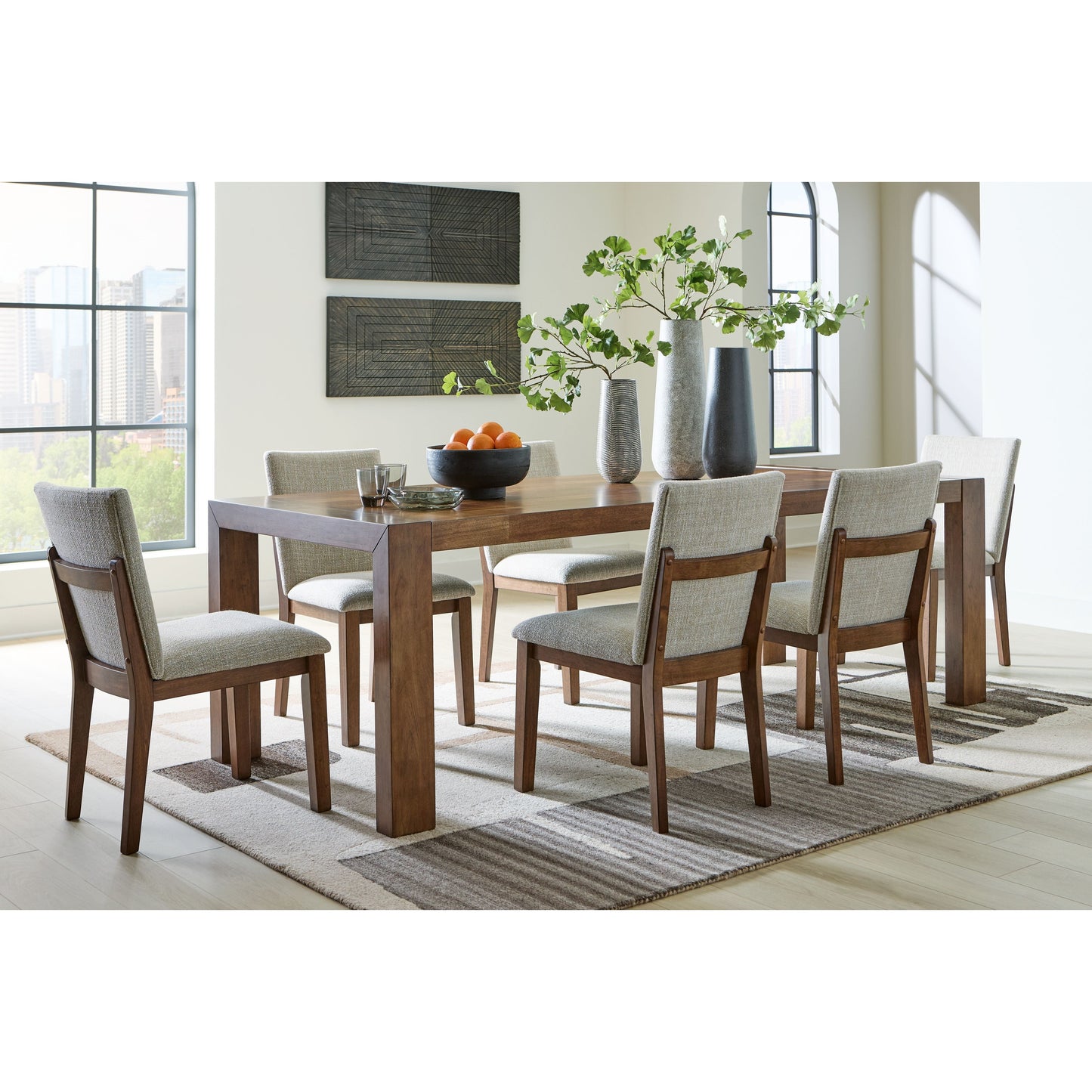 Kraeburn - Dining Room Set