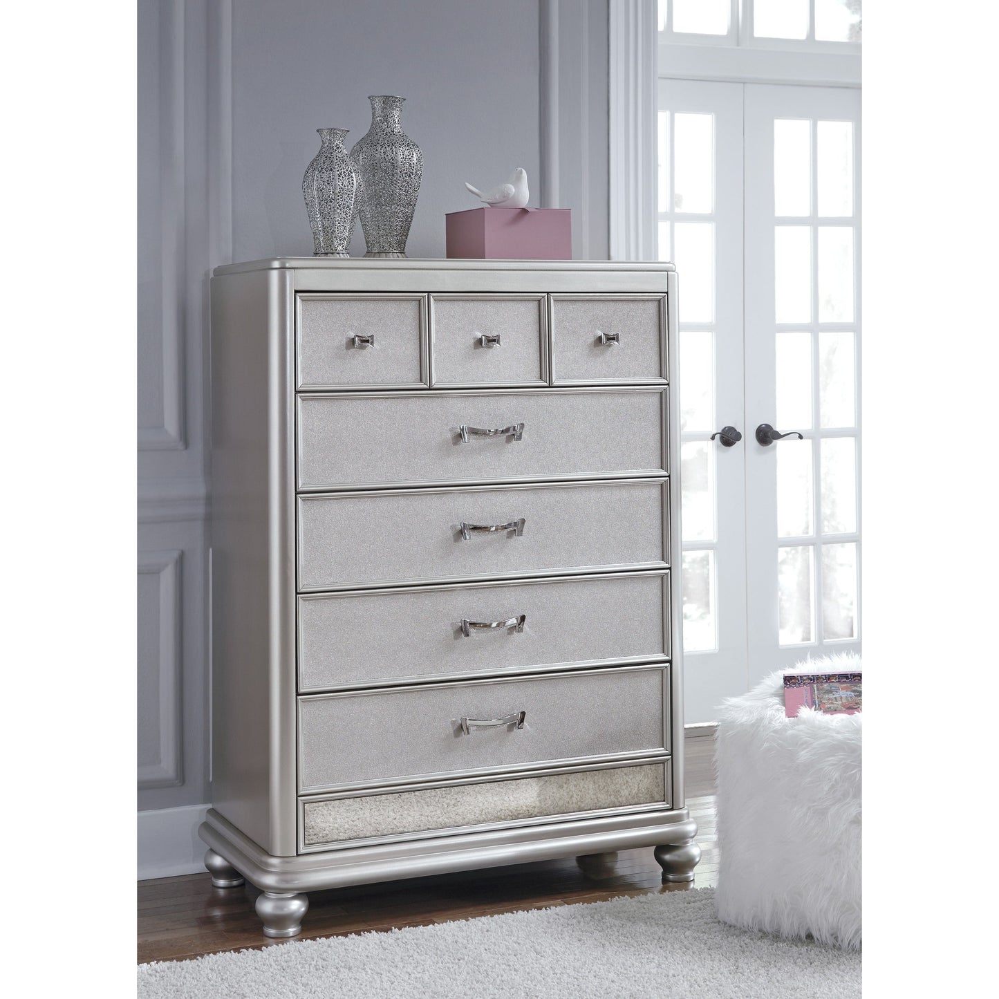 CORALAYNE CHEST - SILVER