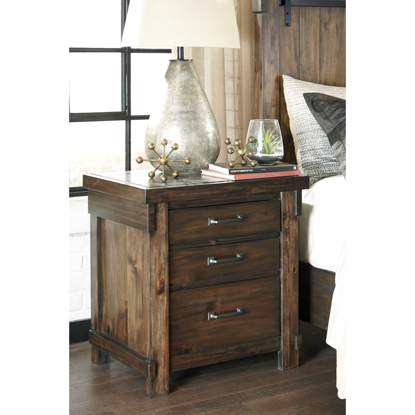 LAKELEIGH NIGHT STAND - BROWN