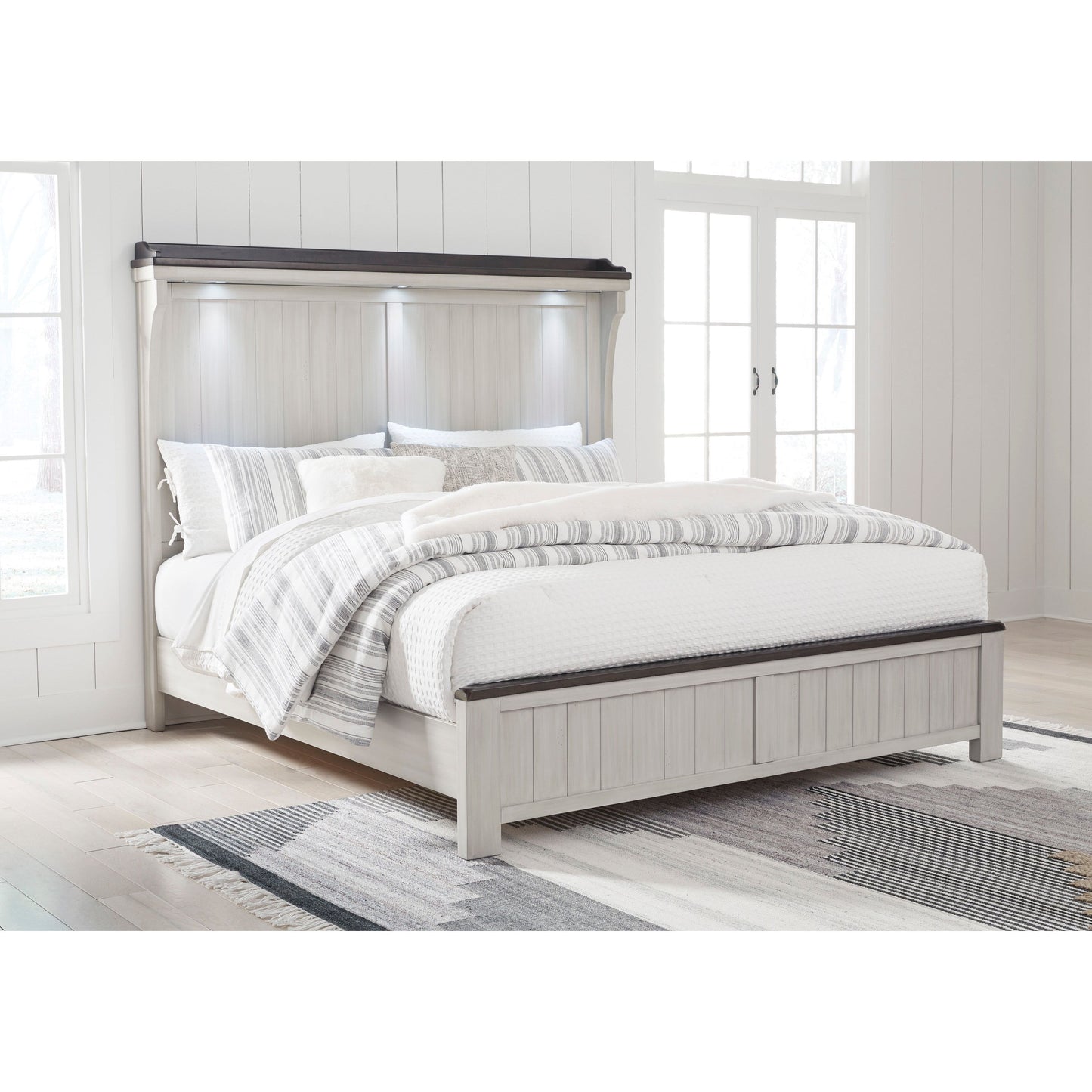 DARBORN PANEL BED - GRAY/BROWN