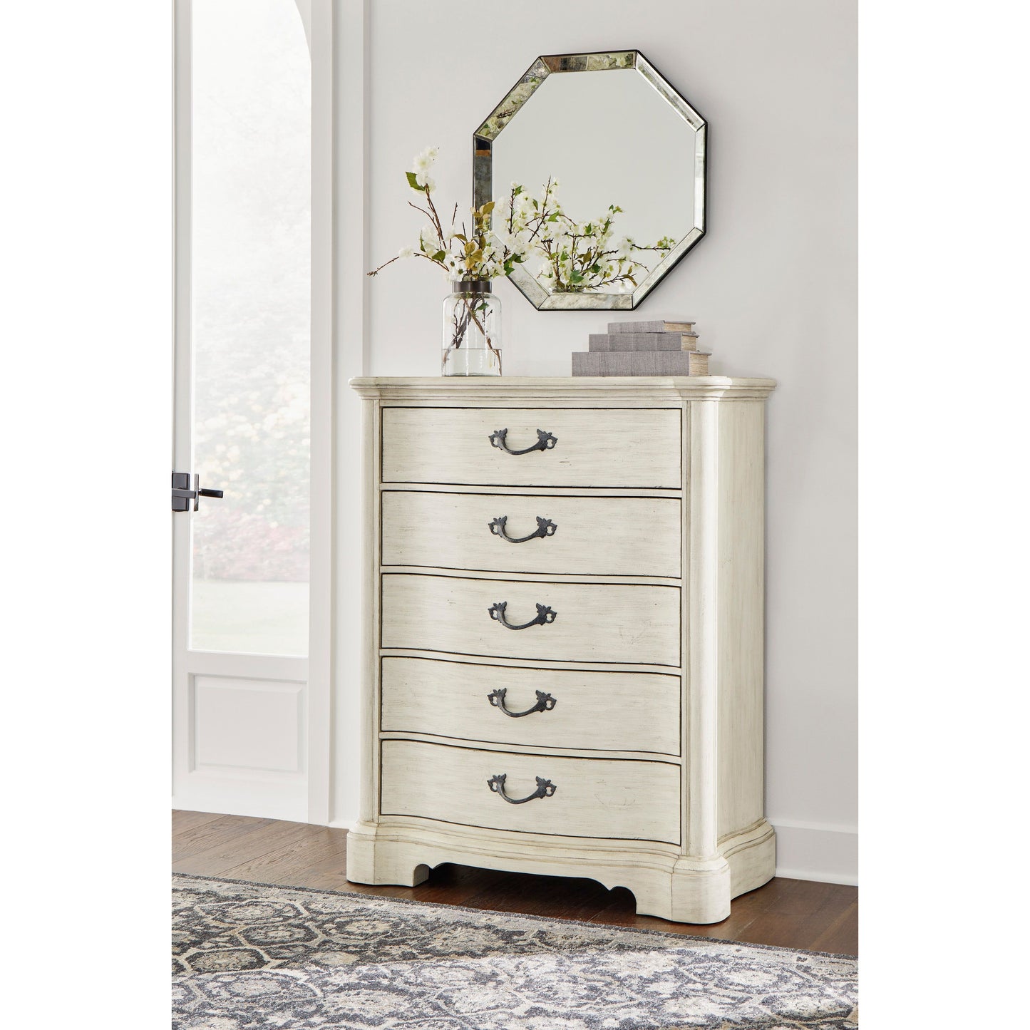 ARLENDYNE CHEST - ANTIQUE WHITE