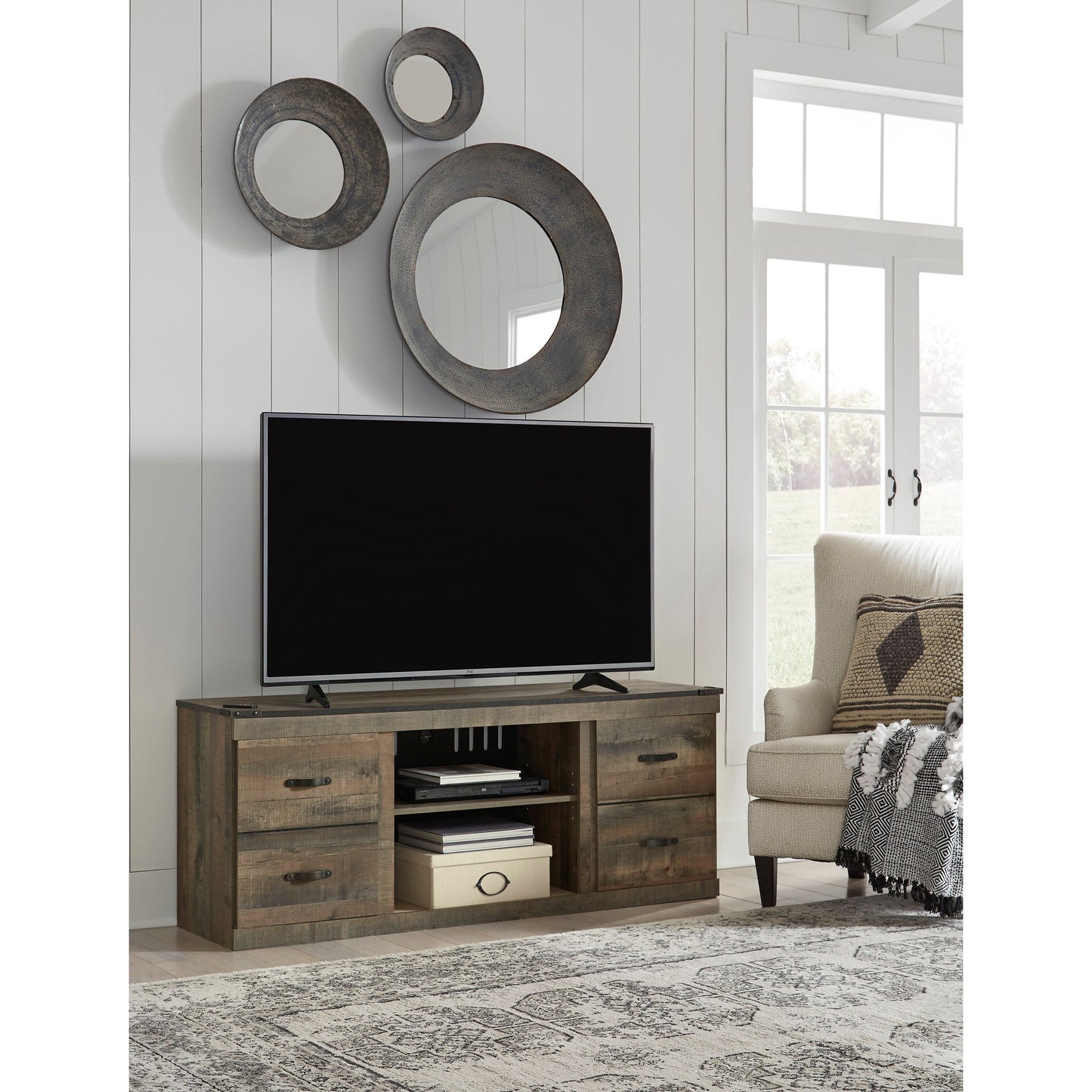 TRINELL 60" TV STAND- BROWN
