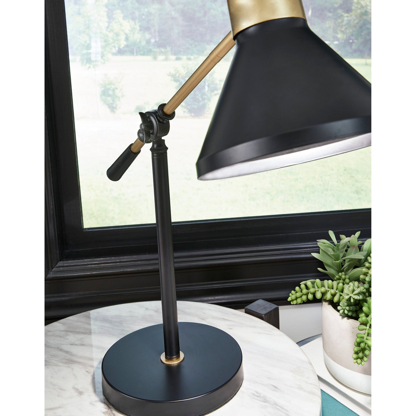 GARVILLE DESK LAMP - BLACK/GOLD FINISH