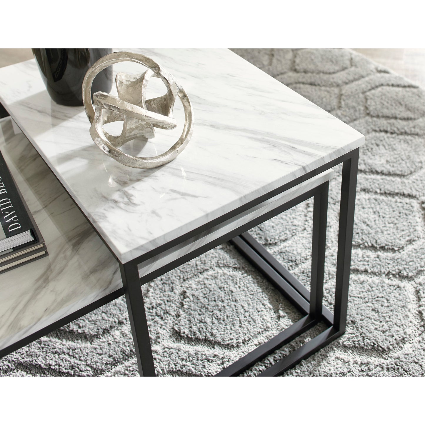 DONNESTA COFFEE TABLE SET (SET OF 3)