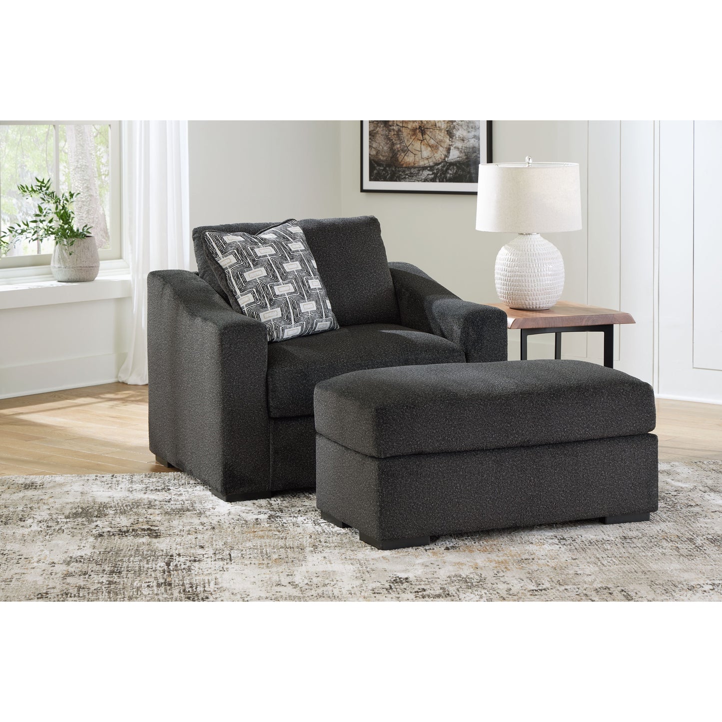 Wryenlynn - Living Room Set