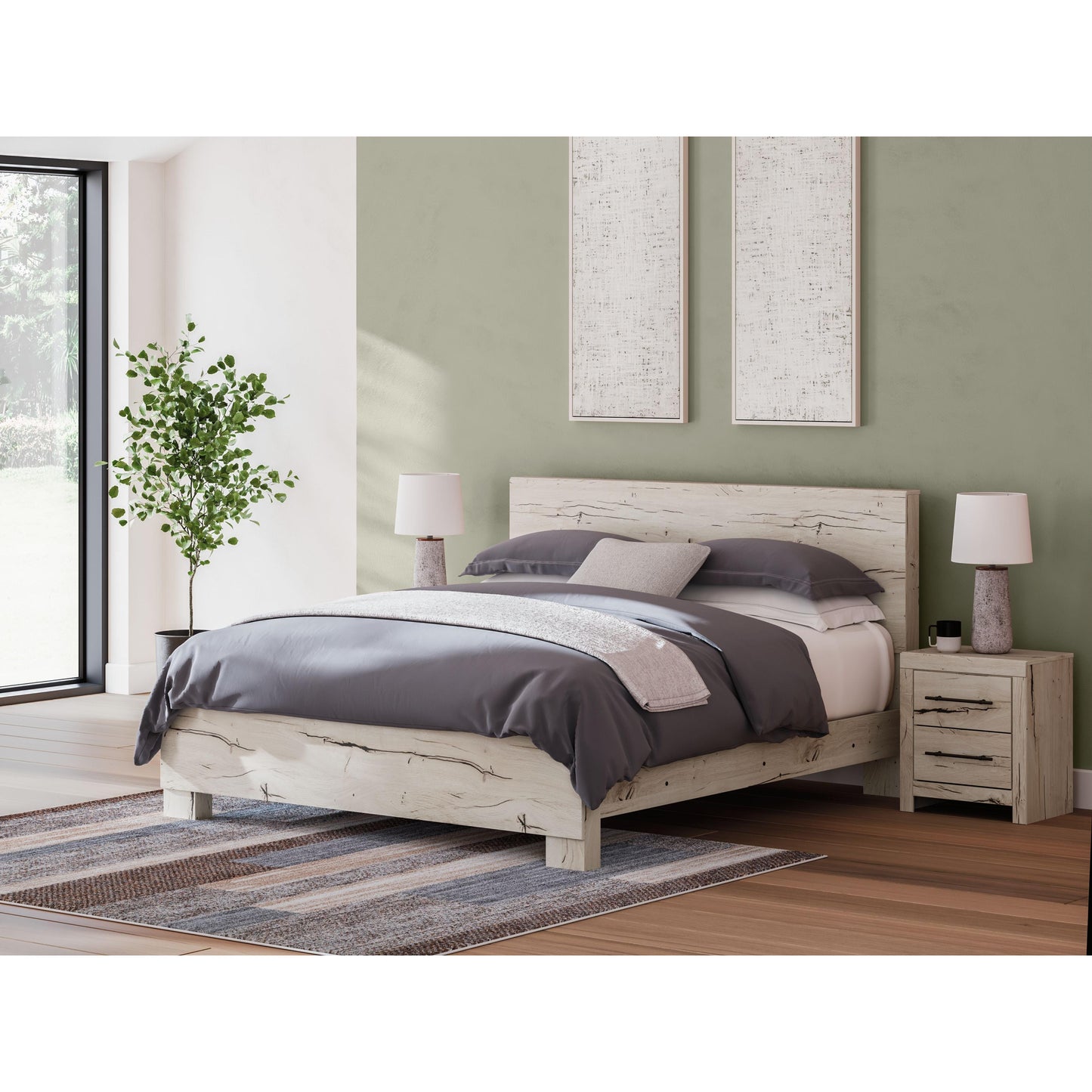 Lawroy - Panel Bed