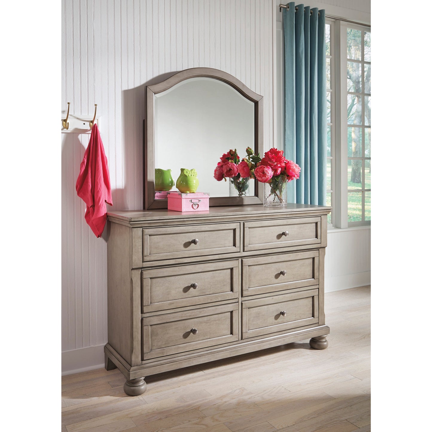 LETTNER DRESSER/MIRROR - LIGHT GRAY
