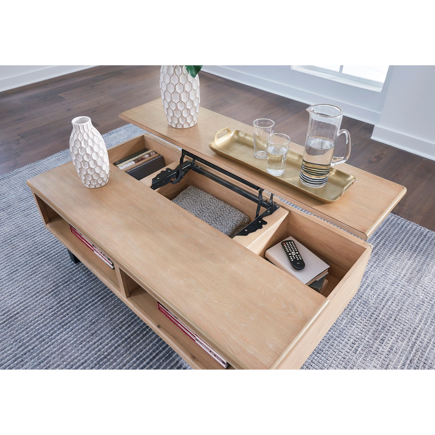 FRESLOWE LIFT-TOP COFFEE TABLE