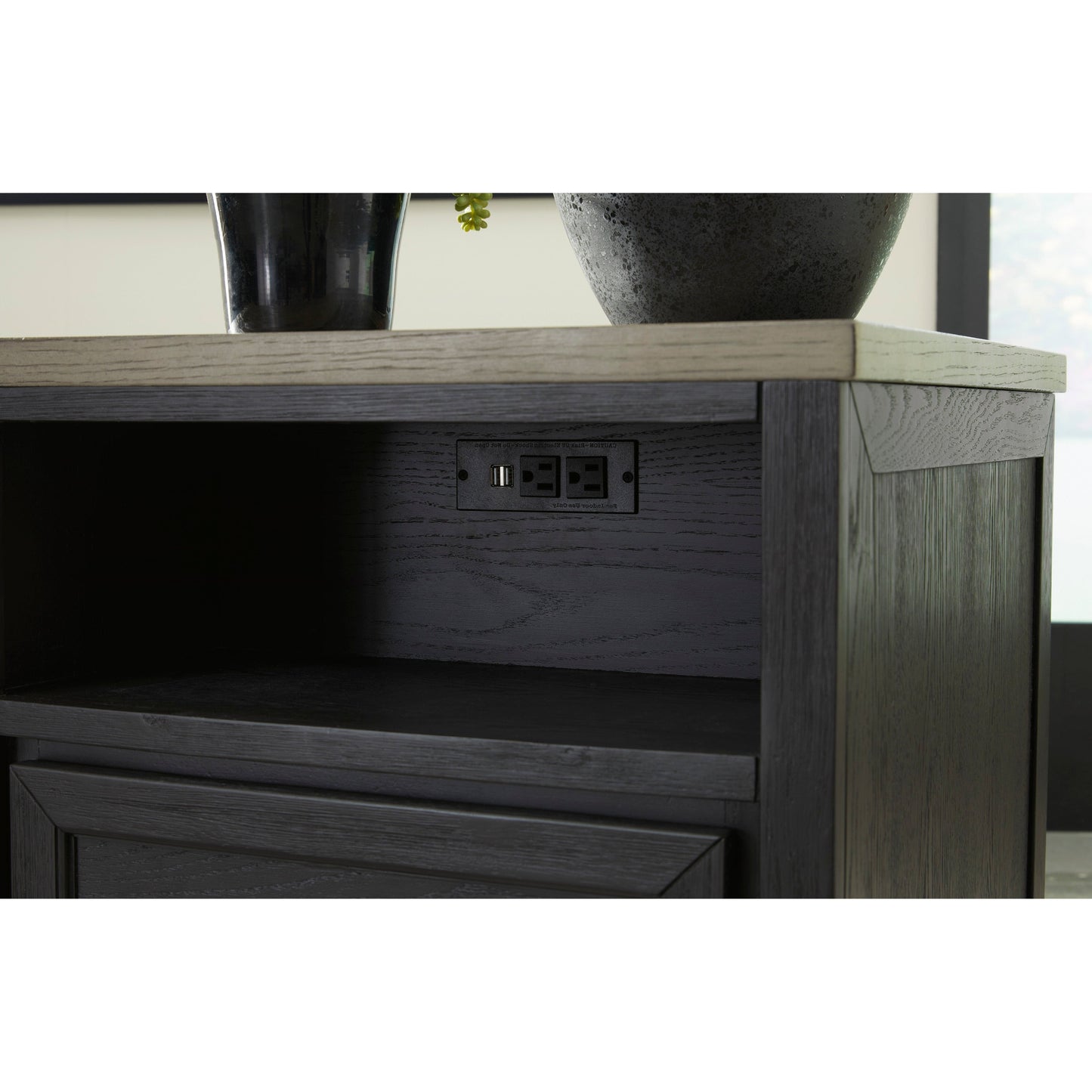 FOYLAND END TABLE- BLACK/BROWN