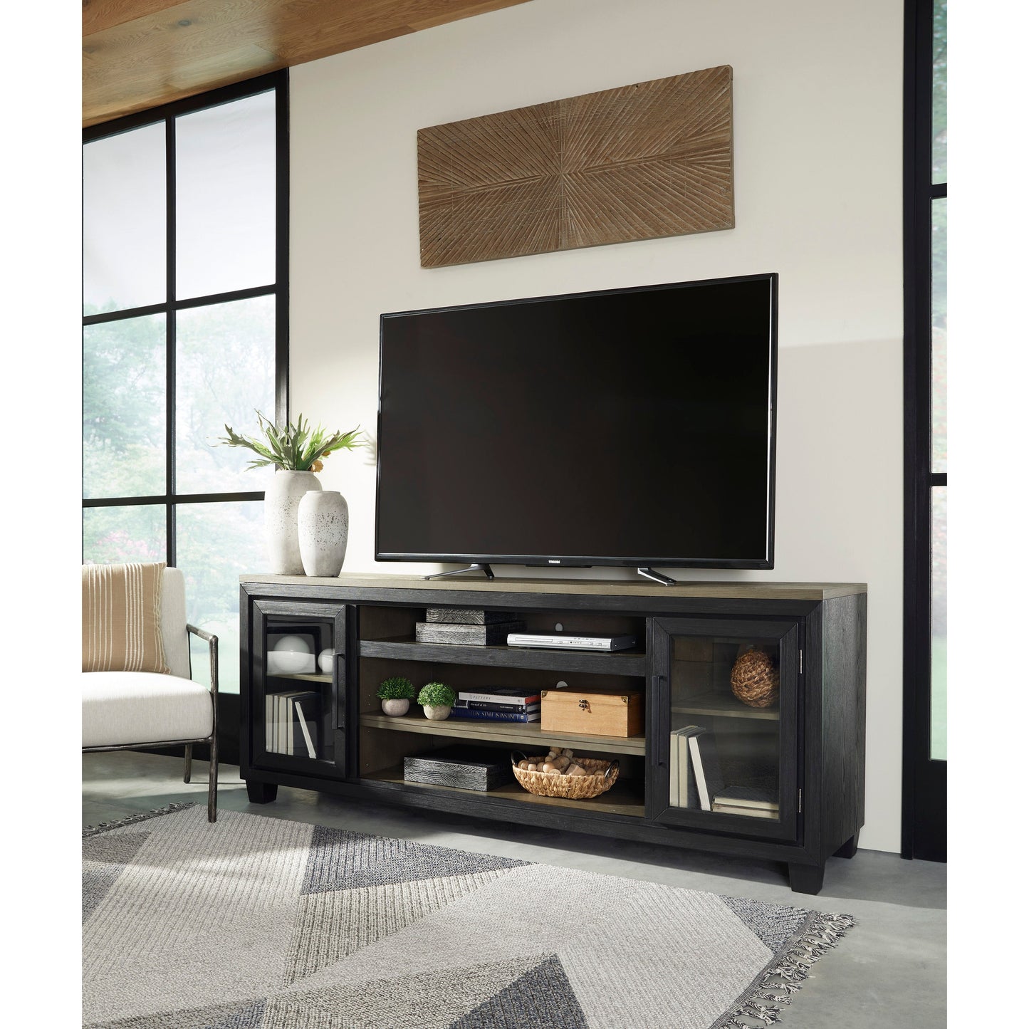 FOYLAND 83" TV STAND- BLACK/BROWN
