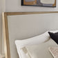 Tomtyn - Upholstered Bed