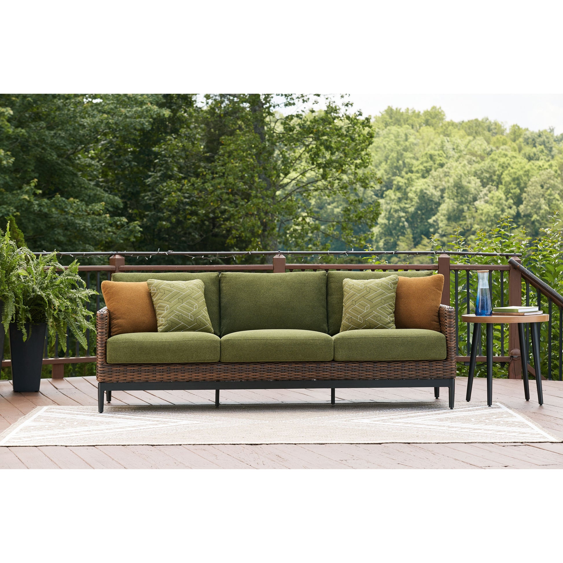 Horizon Hall - Brown / Green - Sofa With Cushion