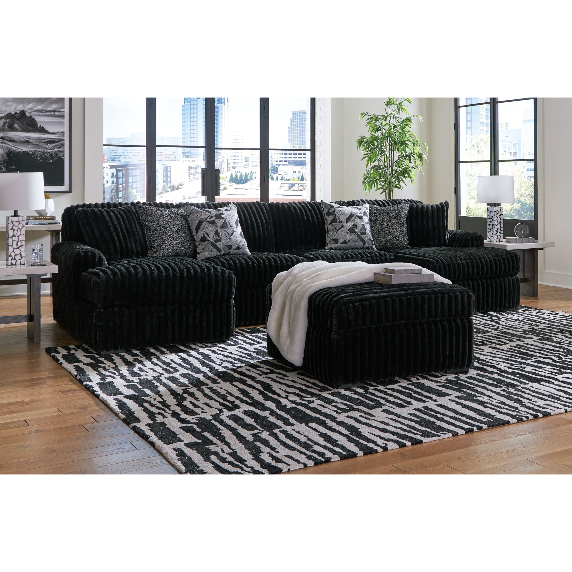Midnight-Madness - Sectional Set