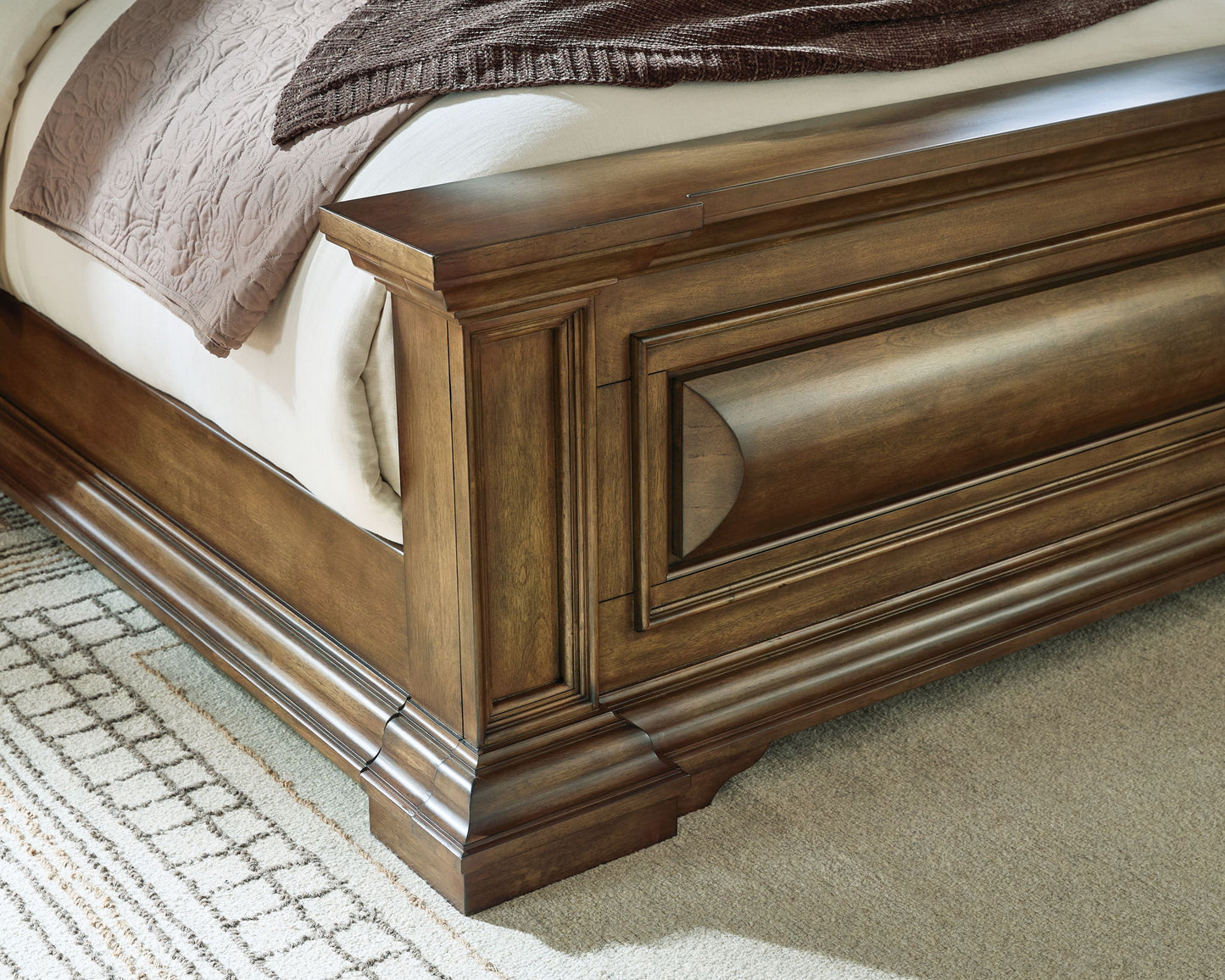 Frantanna - Panel Bed - Fraser Furniture & Mattresses