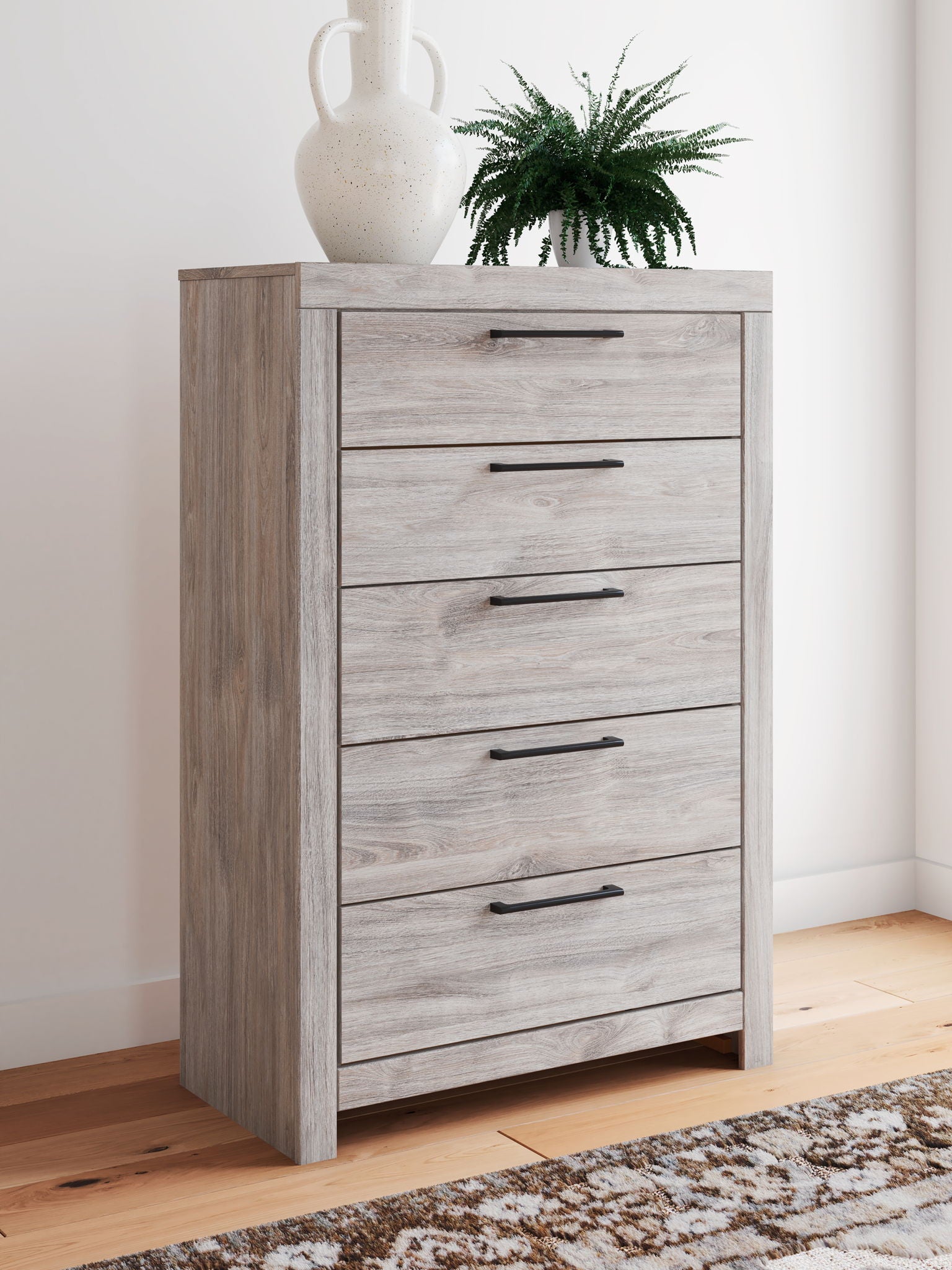Broachmyn - Five Drawer Chest - Fraser Furniture & Mattresses