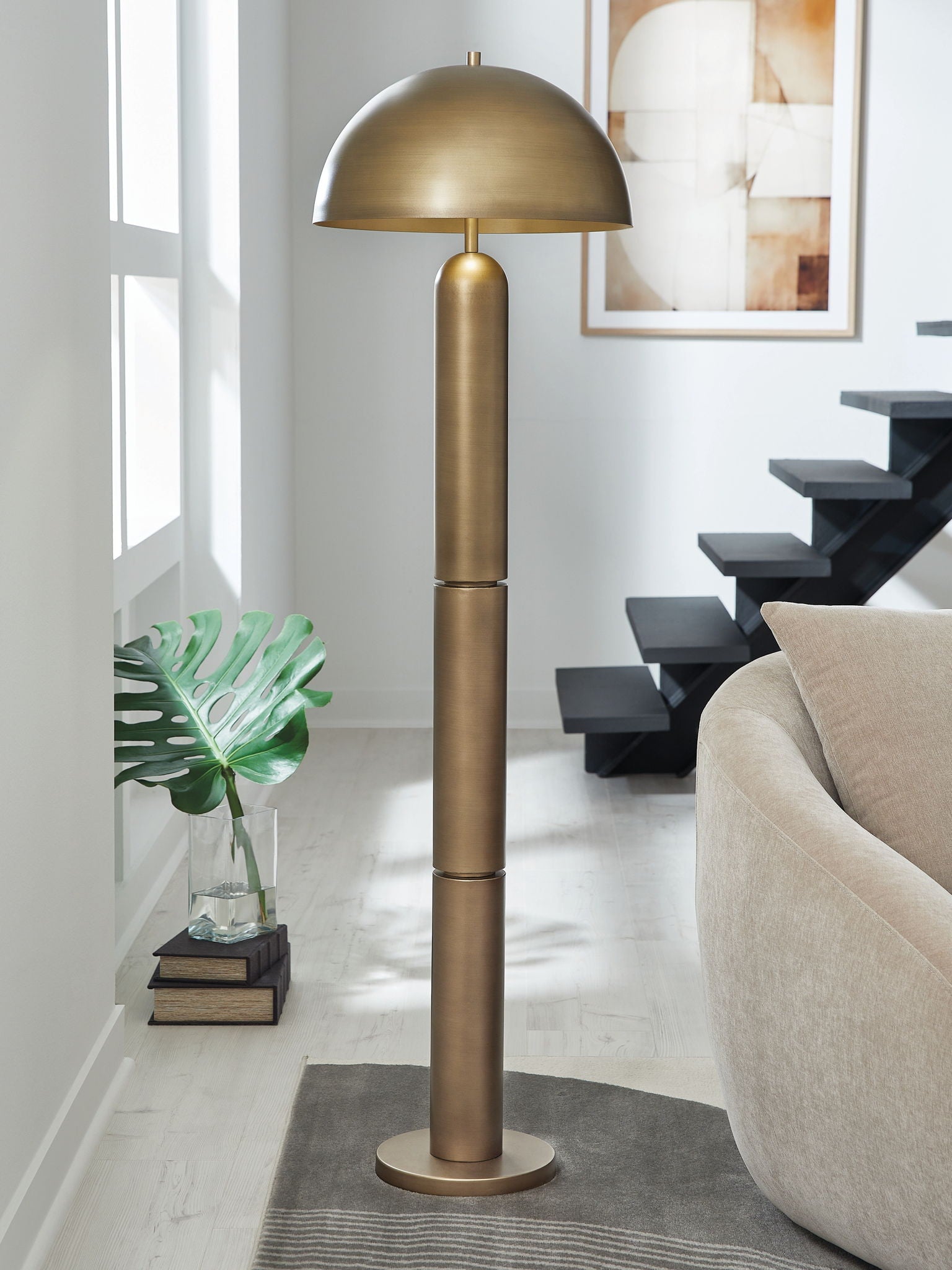 Wendfield - Metal Lamp - Fraser Furniture & Mattresses