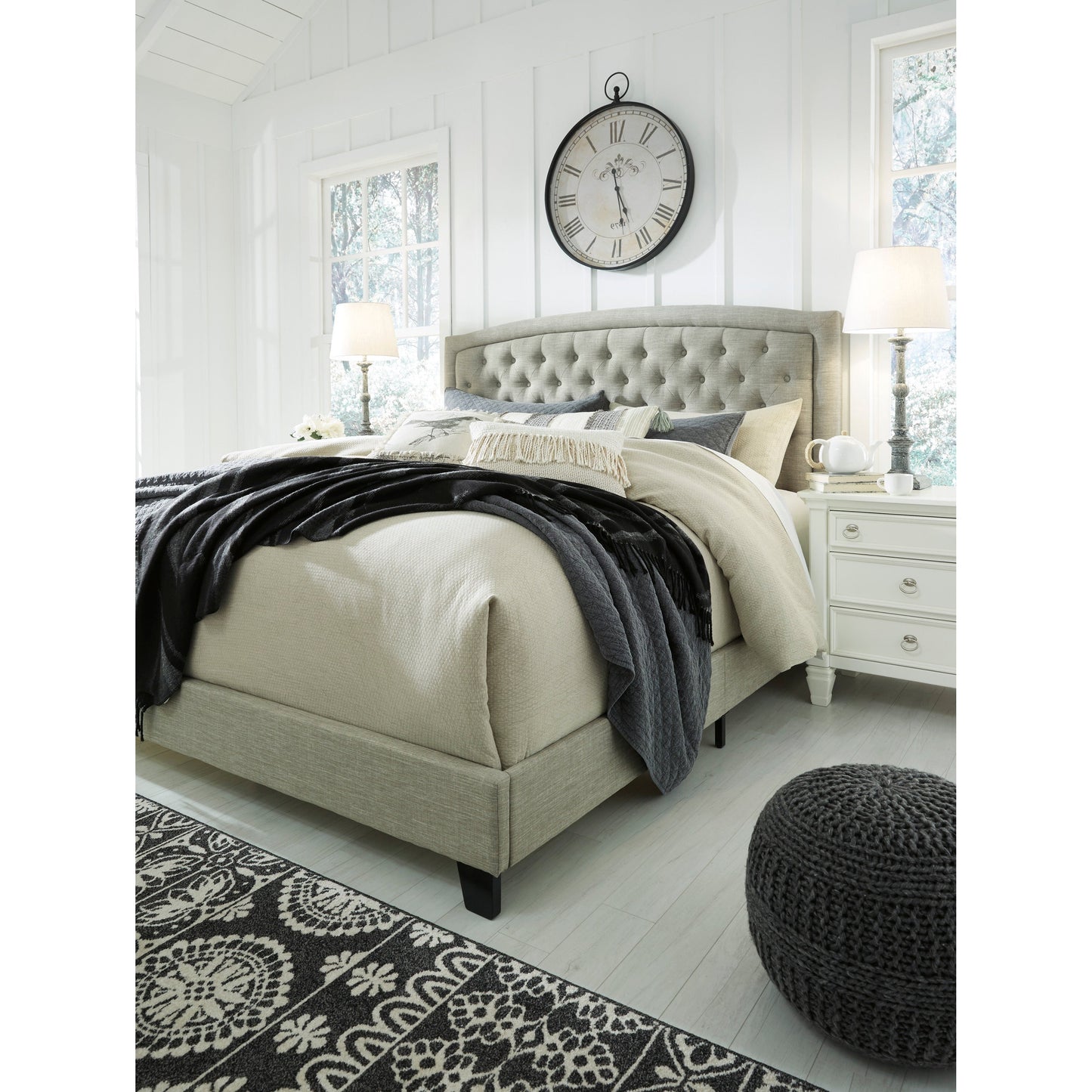 JERARY UPHOLSTERED BED - GRAY